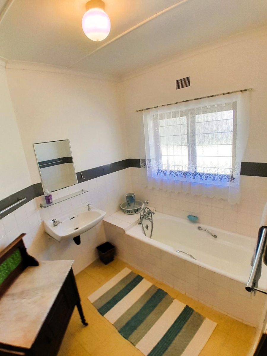 36 Bedroom Property for Sale in Harkerville A H Western Cape